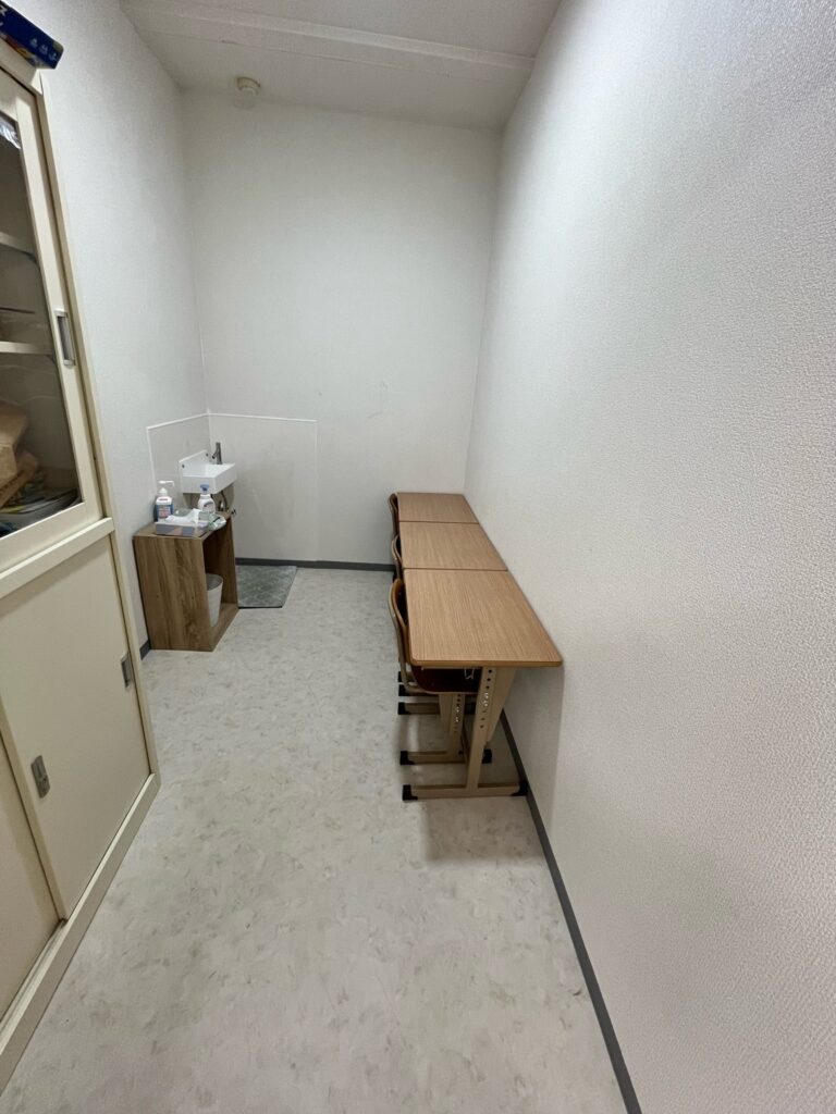 ハビステ徳重 面談の部屋